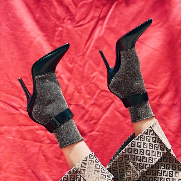 Gucci 1997 Chocolate Ankle strap Stiletto - Picture 6 of 8